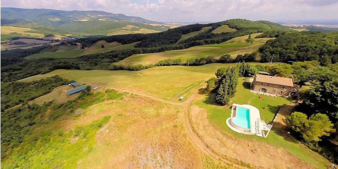 Country House in Lajatico, Tuscany, Italy 1 - 12745351
