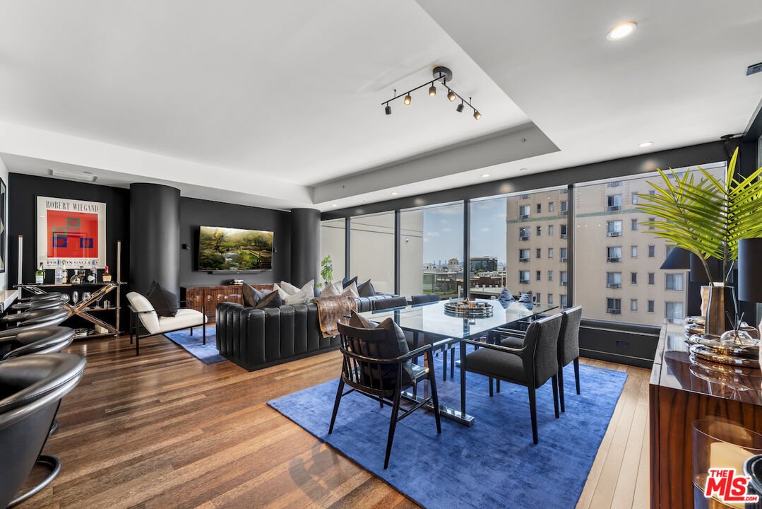 Condo Los Angeles In Los Angeles, California, United States For Sale