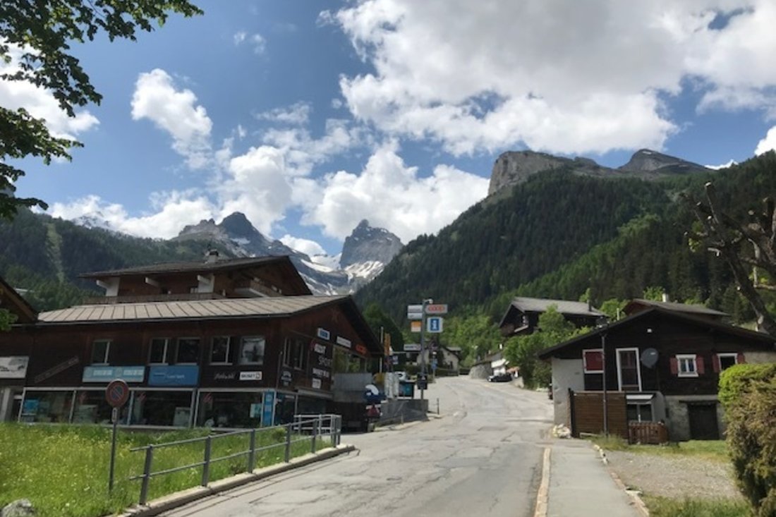 Magnificent Plot Of Land In The Heart Of The In Leytron, Valais