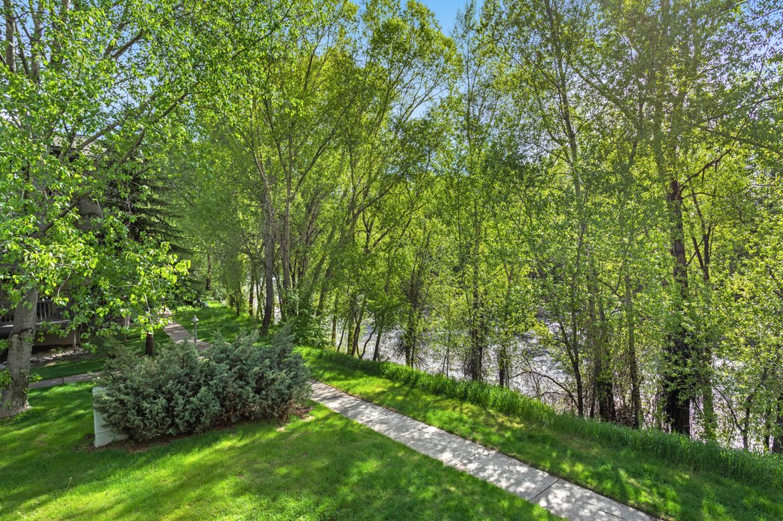 River Pines Condos B107 In Edwards, Colorado, United States For Sale