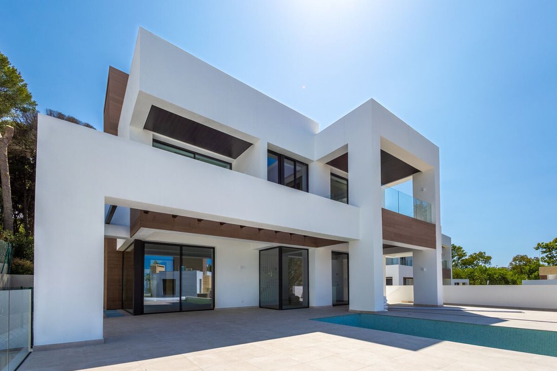 Villa in Marbella, Andalusia, Spain 3 - 12056344