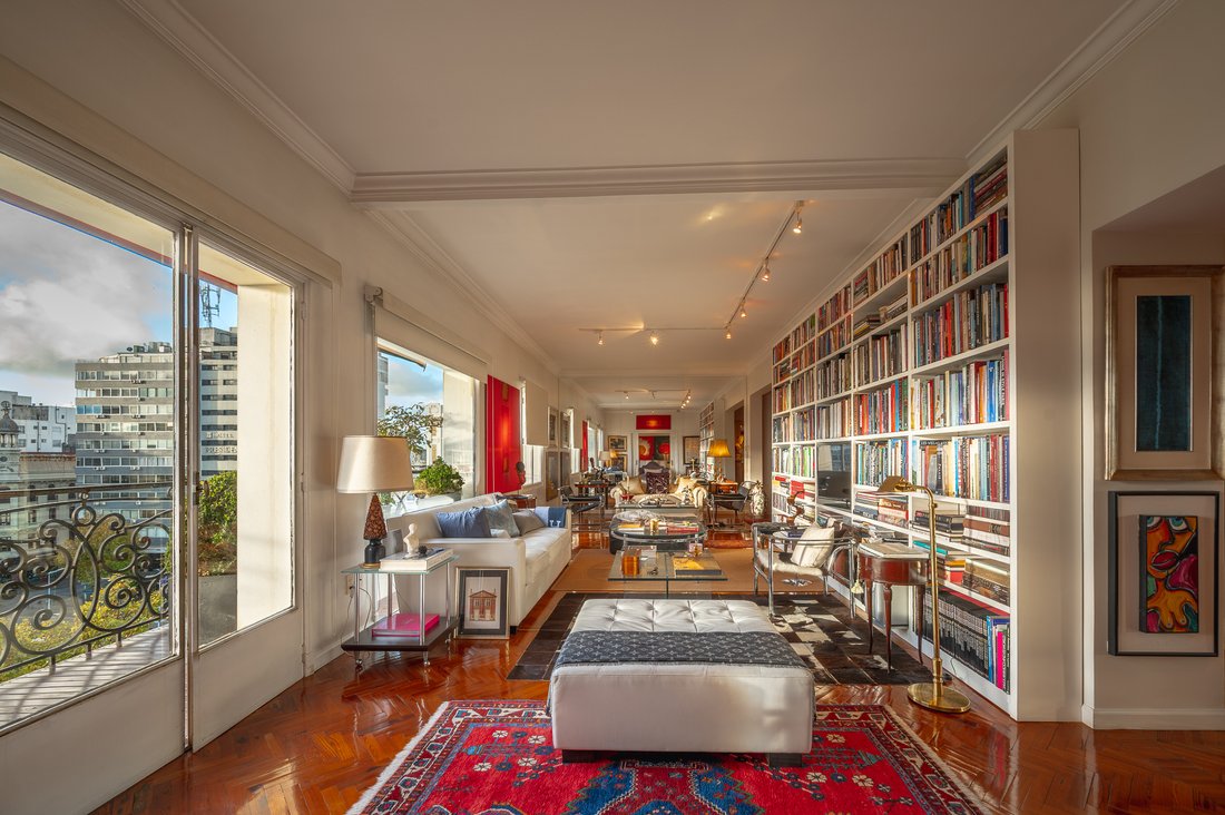 Stunning Apartment In In Montevideo, Departamento De Montevideo