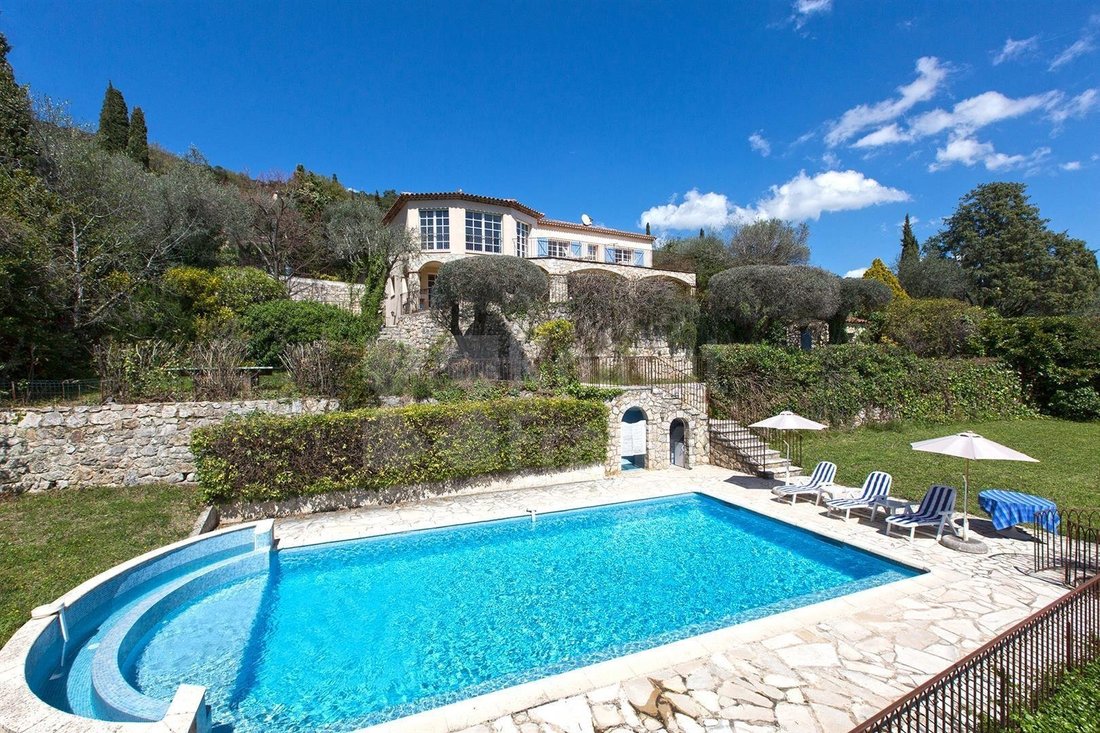 Villa With Panoramic Sea Views In In Cabris, Provence Alpes Côte D'azur