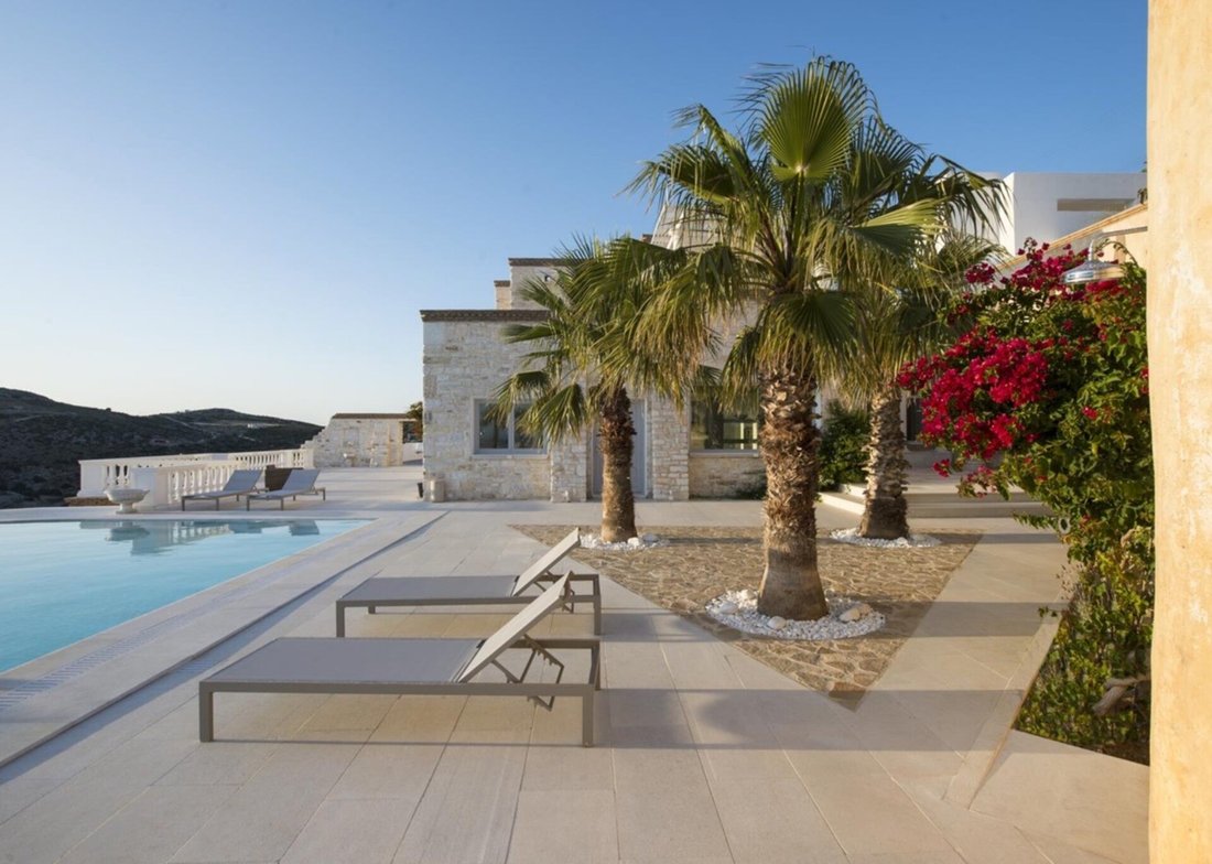 Villa in Paros, Aegean, Greece 2 - 12911116