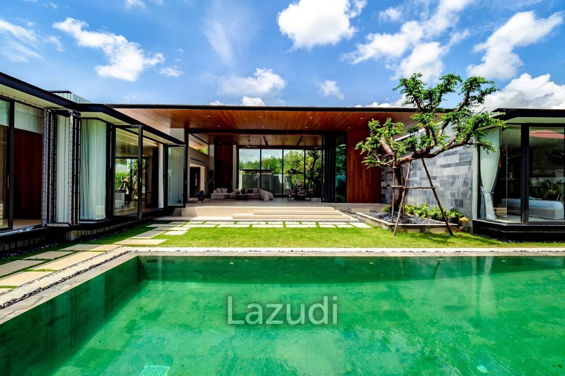Villa in Choeng Thale, Phuket, Thailand 1 - 12912325