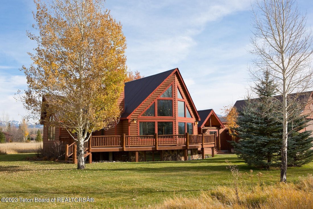 4 Bedrooms Single Family Detached In Jackson, Wyoming, United States