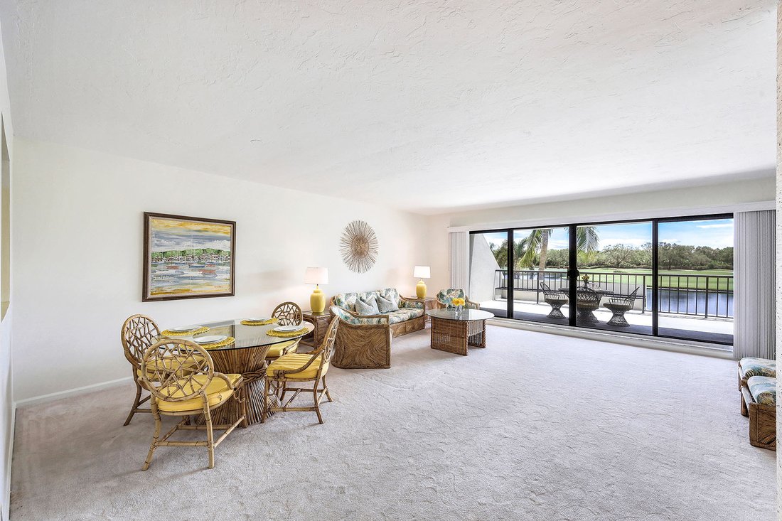Condo in Naples, Florida, United States 3 - 12913136