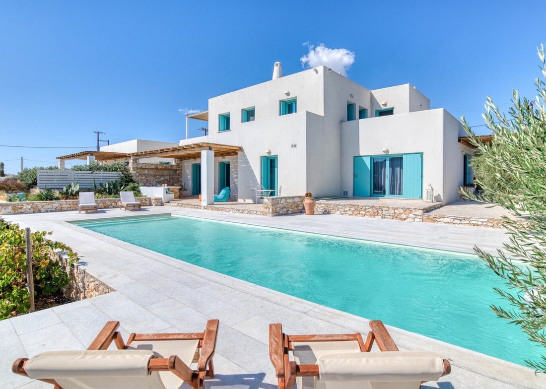 Villa in Paros, Aegean, Greece 1 - 11417295