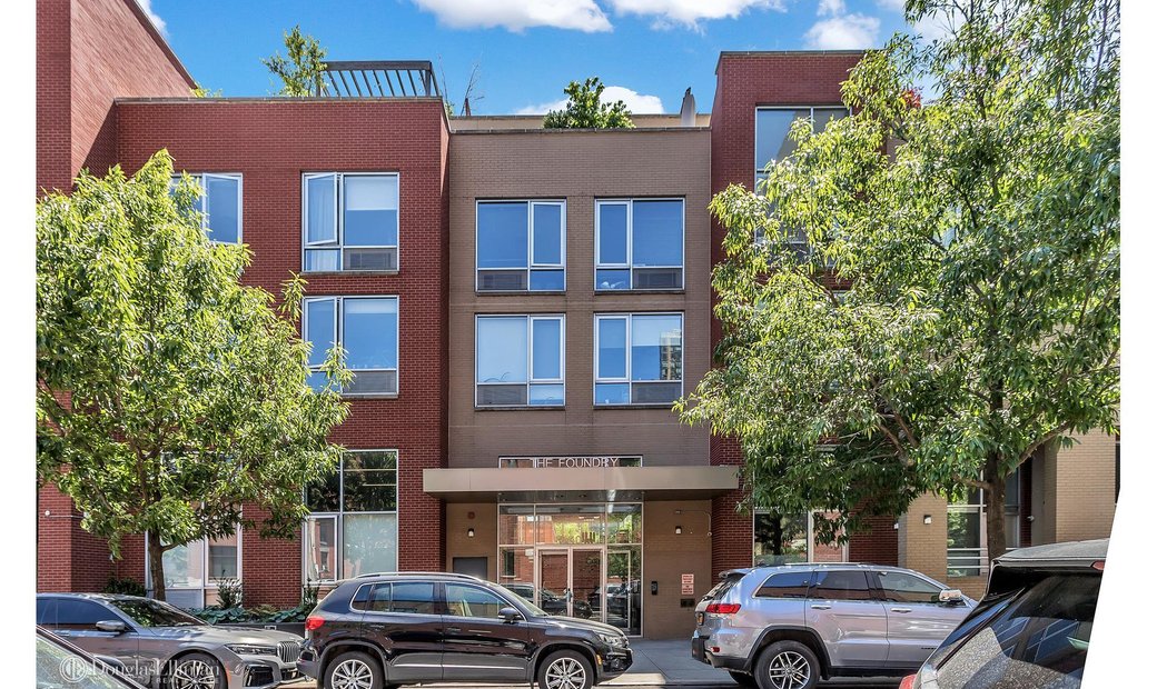 Condo Long Island City In New York, New York, United States For Sale