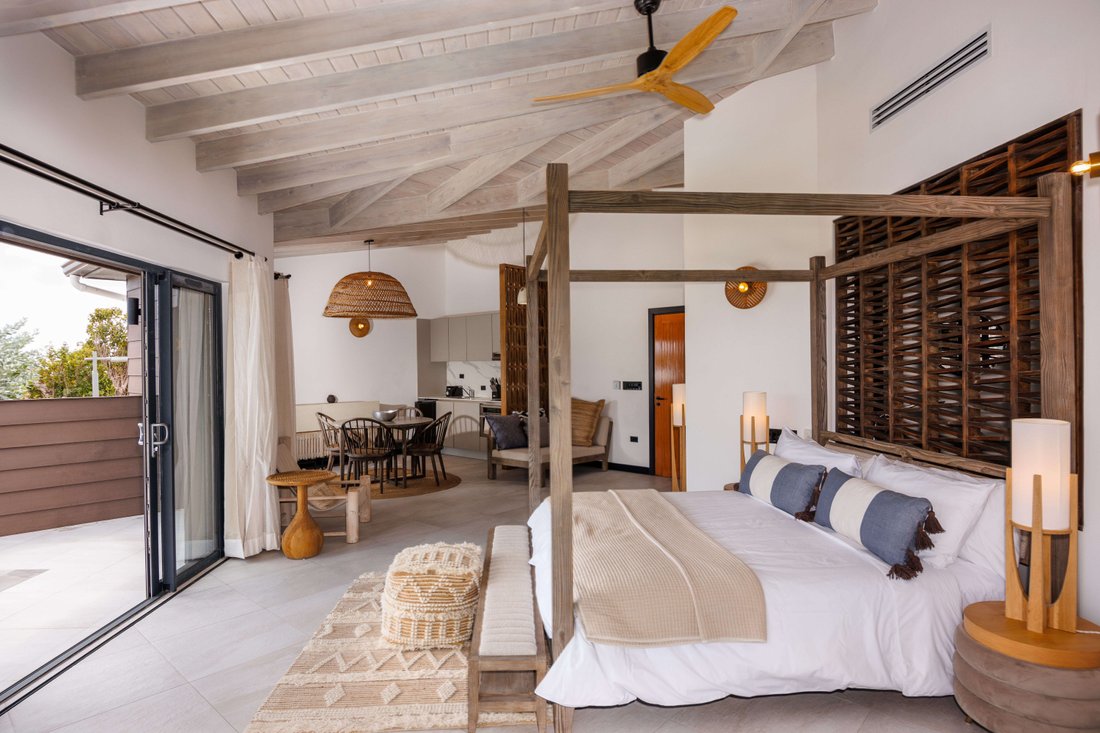 Ocean View Suite With Jacuzzi In Saint John's, Saint John, Antigua And Barbuda For Sale (12913395)