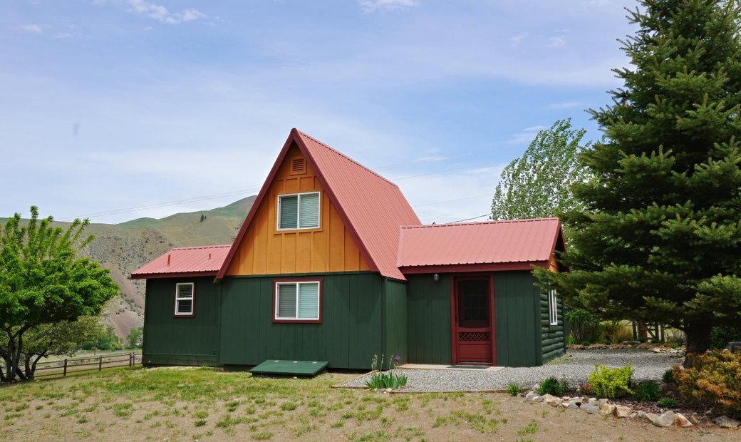 Riverfront Retreat In Carmen, Idaho, United States For Sale (12915159)