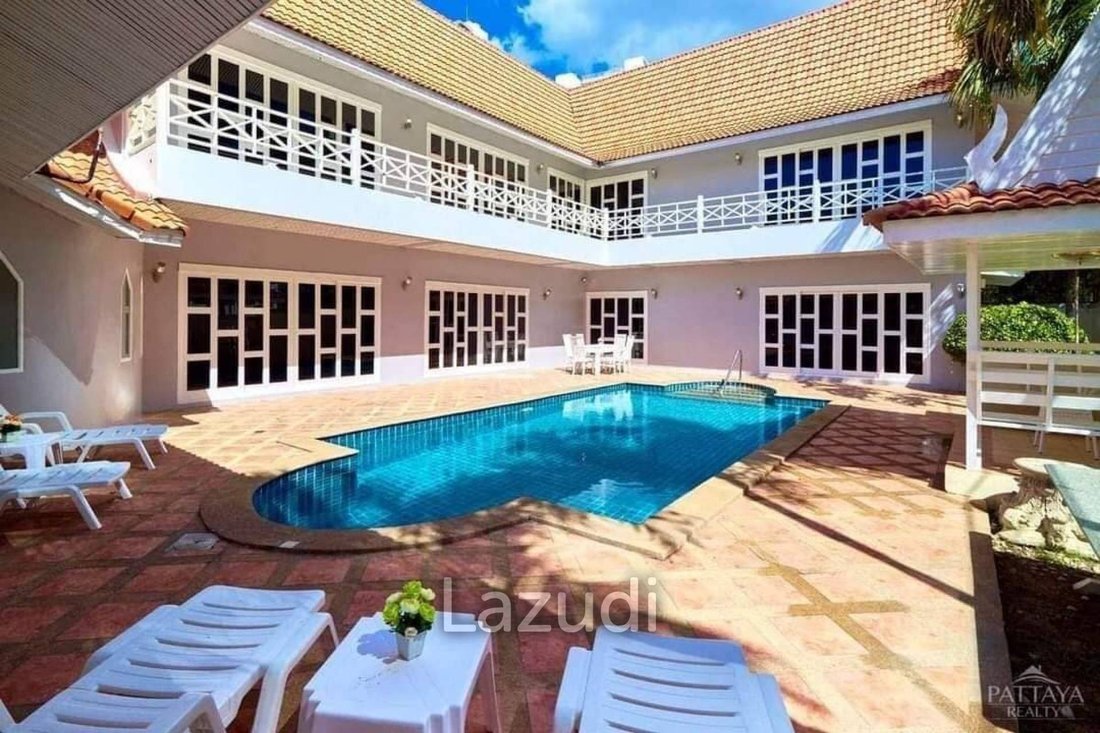 Villa in Pattaya City, Chon Buri, Thailand 1 - 12915670