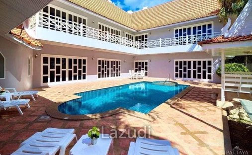 Villa in Pattaya, Chon Buri, Thailand 1