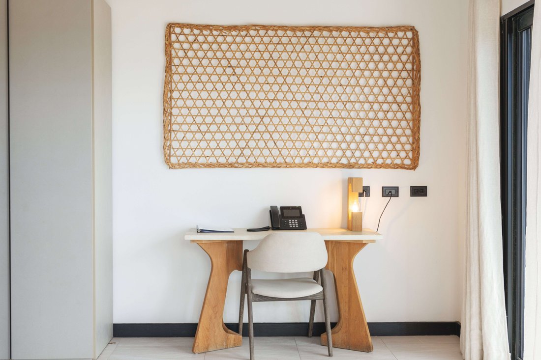 Ocean View Suite With Jacuzzi In Saint John's, Saint John, Antigua And Barbuda For Sale (12913395)