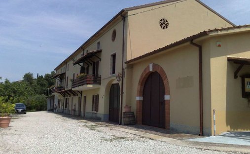 Azienda agricola a Cavaion Veronese, Veneto, Italia 1