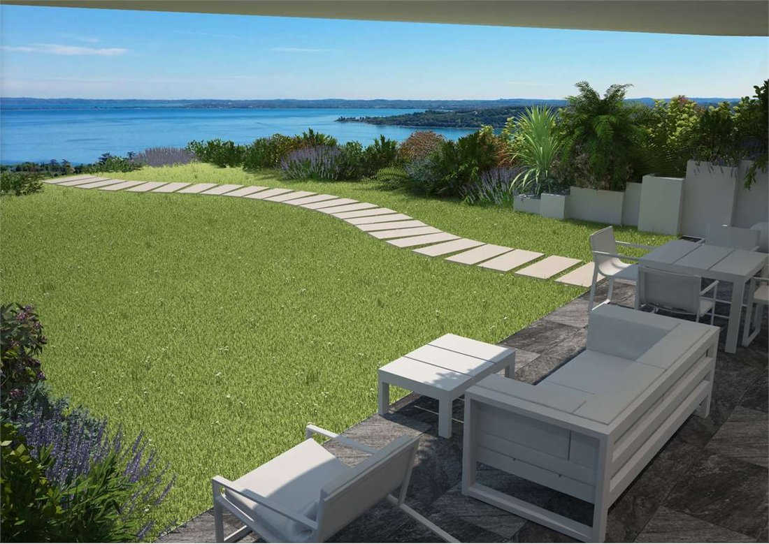 Villa in Hill Zone, Padenghe sul Garda, Lombardy 2 - 12916699