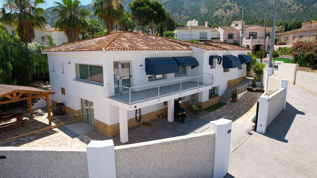 Chalet in l'Albir, l'Alfas del Pi, Valencian Community 1 - 12916449