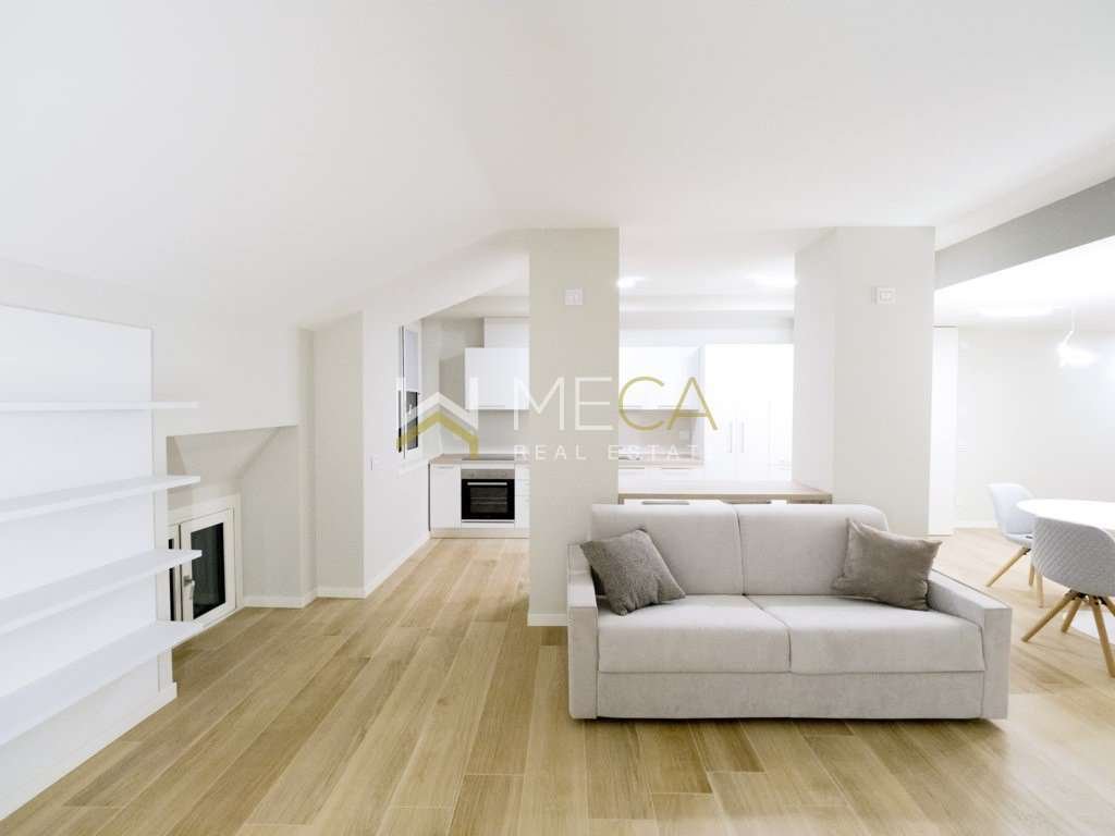 Apartment in Salo, Lombardy, Italy 2 - 12916926