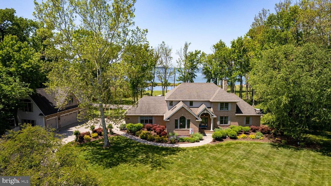 4 Bedrooms Single Family Detached In Queenstown, Maryland, United