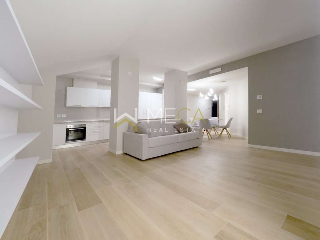 Apartment in Salo, Lombardy, Italy 1 - 12916926
