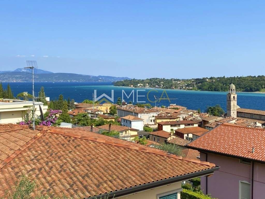 Apartment in Salo, Lombardy, Italy 2 - 12916886