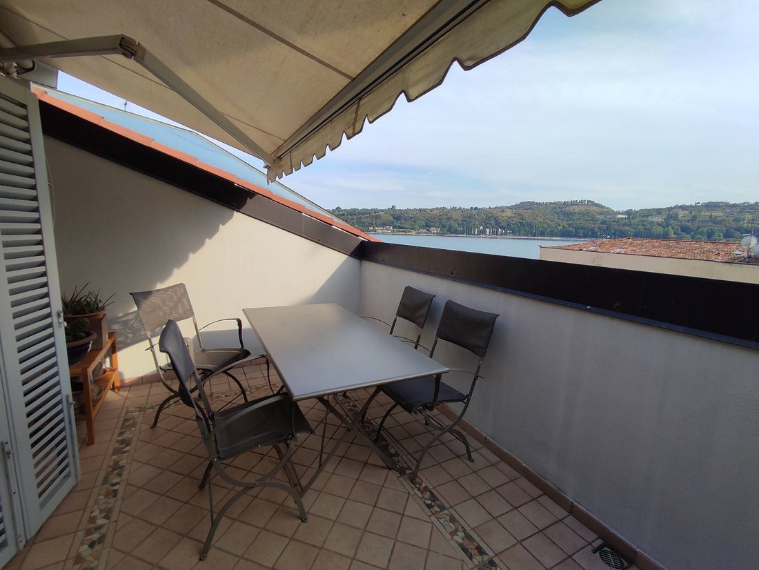 Apartment in Salo, Lombardy, Italy 5 - 12919734
