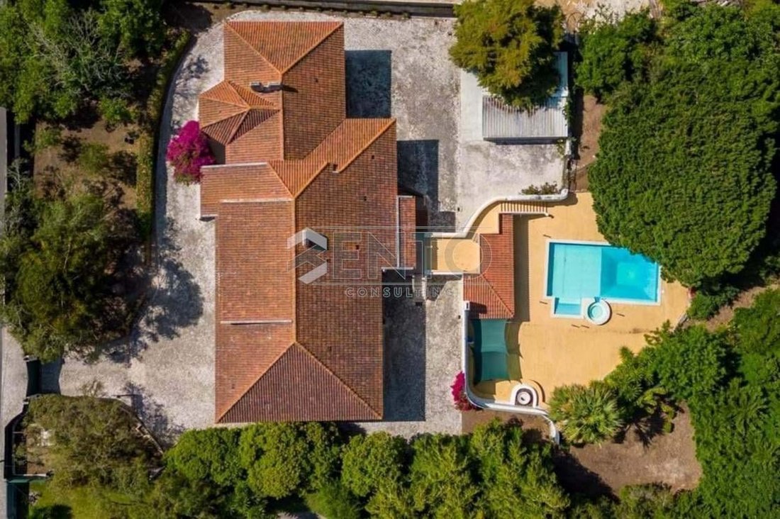 Villa in Nossa Senhora do Populo, Coto e Sao Gregorio, Leiria District, Portugal 2 - 12917447