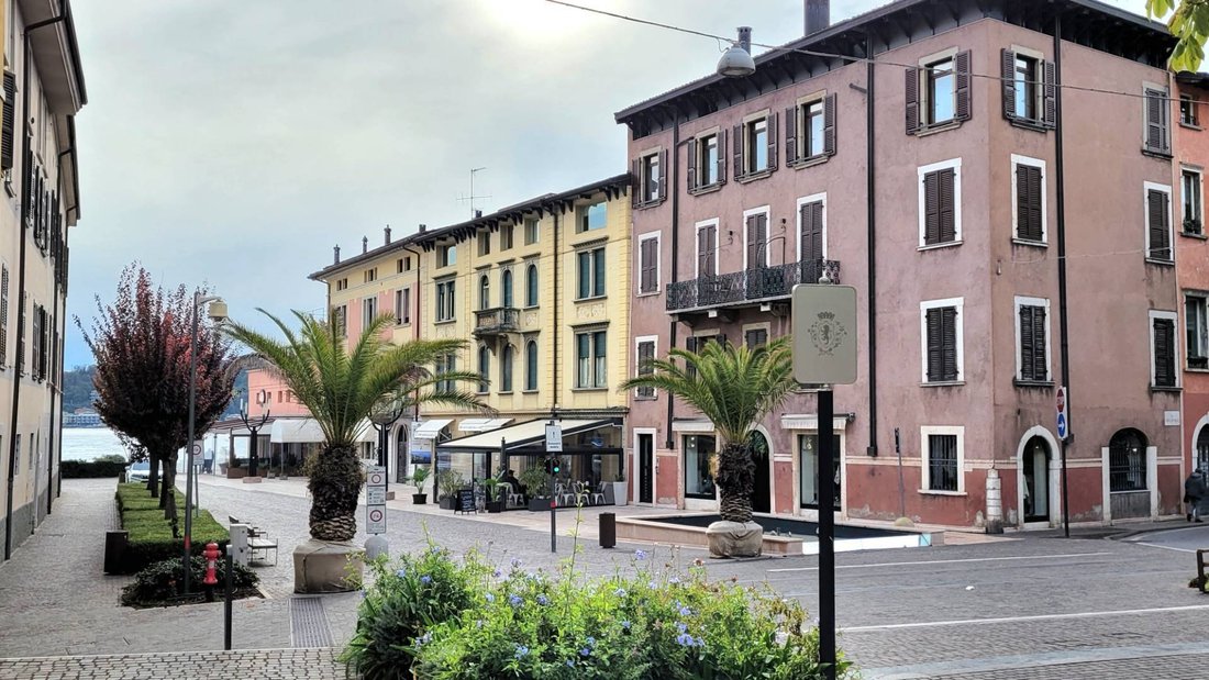 Apartment in Salo, Lombardy, Italy 1 - 12919734