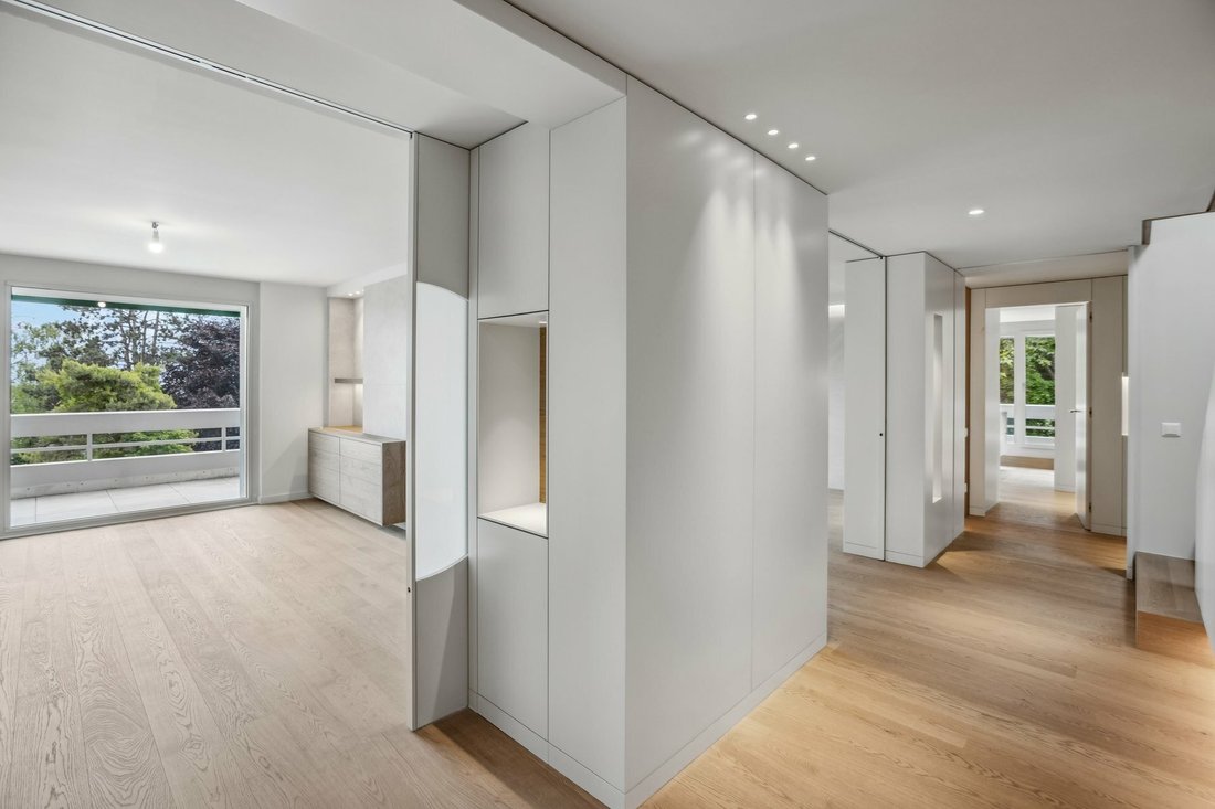 Luxurious Apartment Completely Renovated In Saint Sulpice, Vaud