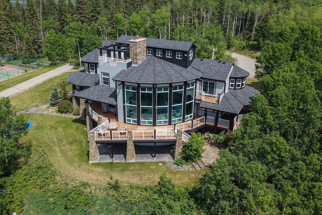 Foothills Equestrian Estate In Millarville, Alberta, Canada For Sale