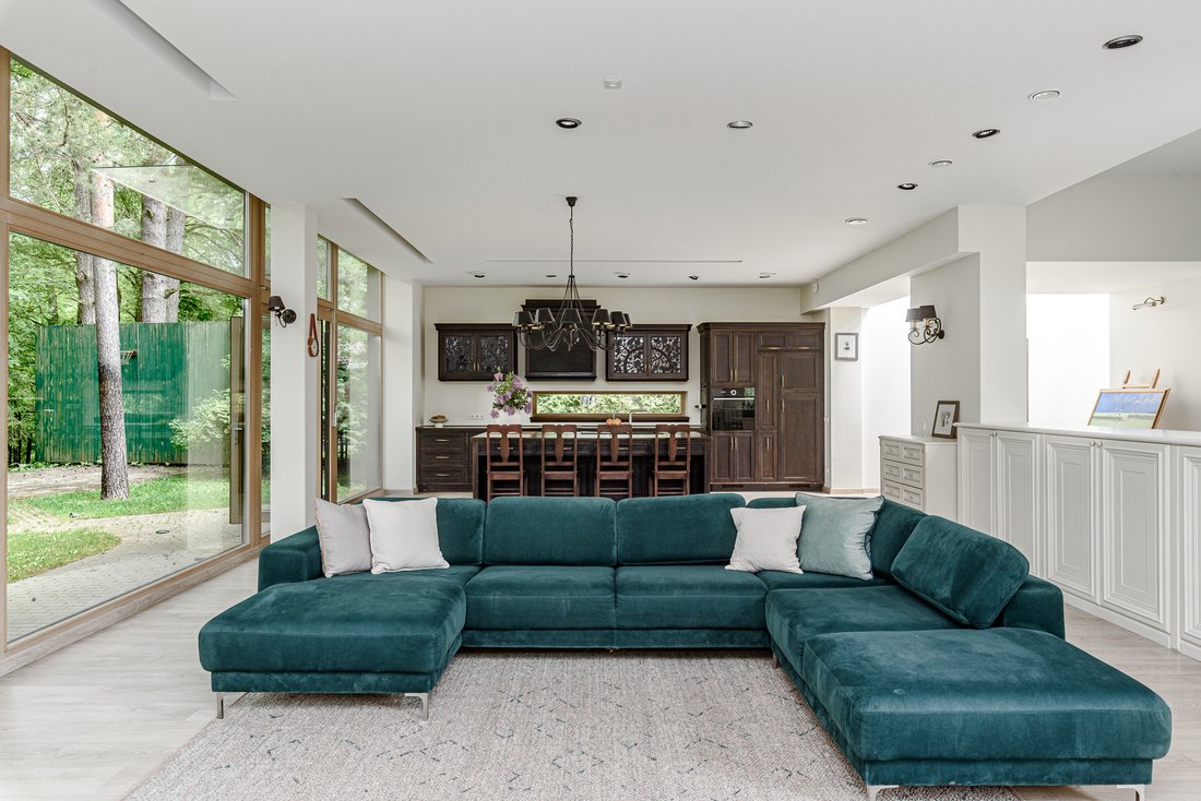 House On The Neris River Escarpment In Bilkiškės, Vilnius County