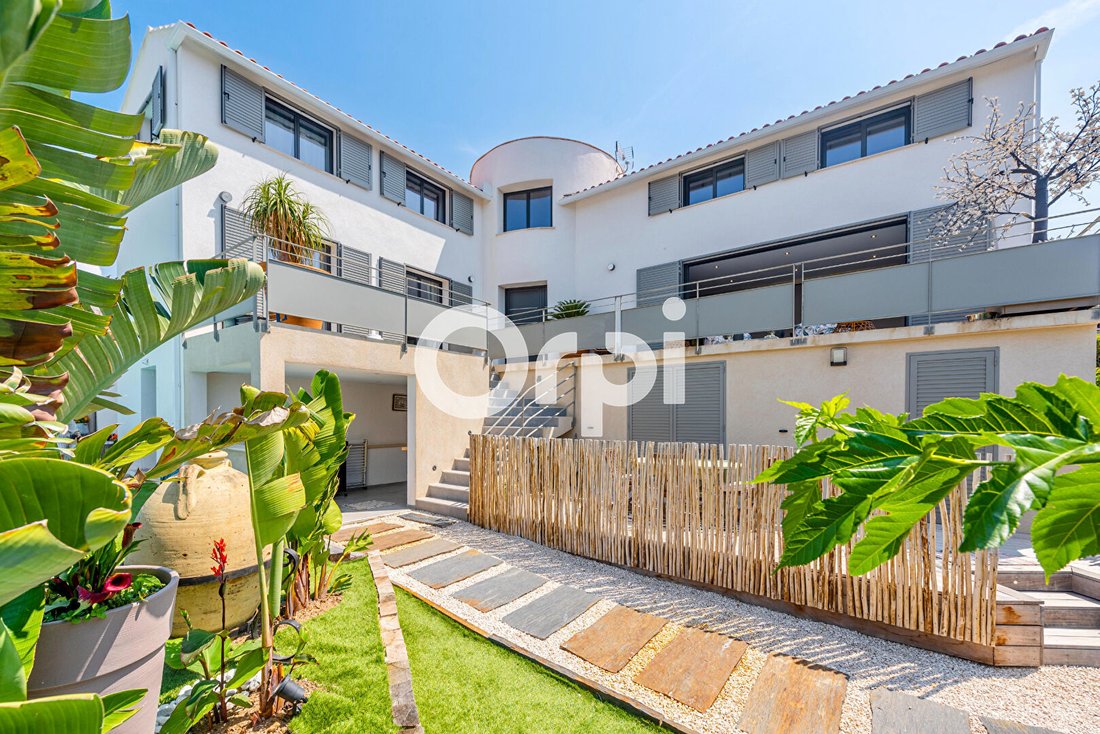 House in Pin Rolland-Maregau, Saint-Mandrier-sur-Mer, France 1 - 12920780