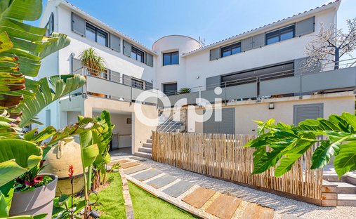 House in Pin Rolland-Maregau, Saint-Mandrier-sur-Mer, France 1