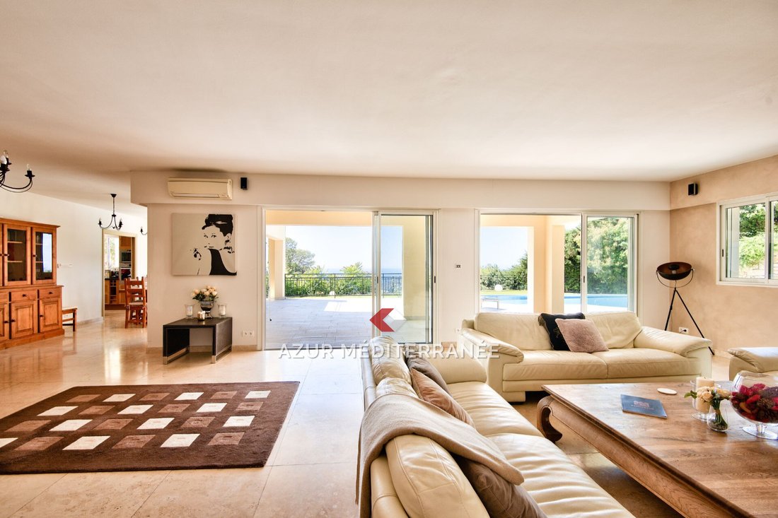 Villa in Villefranche-sur-Mer, Provence-Alpes-Côte d'Azur, France 4 - 12724262