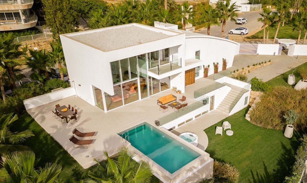 Benalmádena Villa In La Capellania, Andalusia, Spain For Sale (12922625)