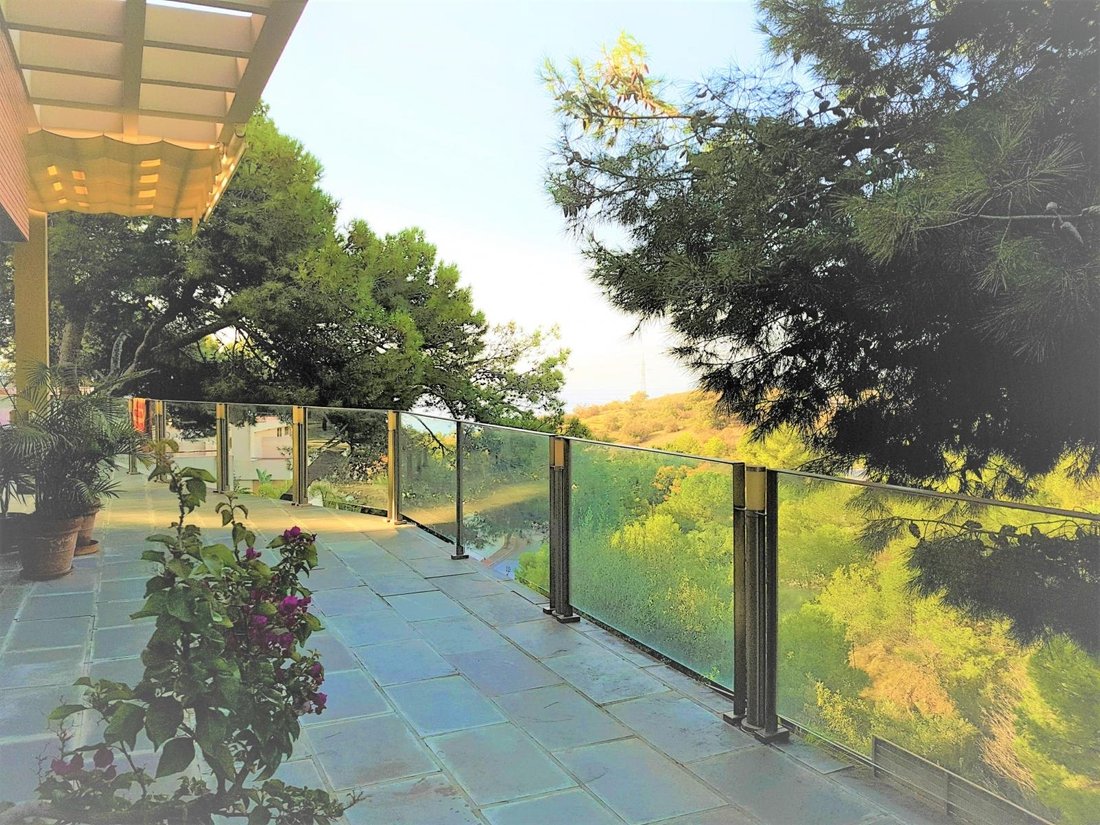 Villa in Este, Malaga, Spain 5 - 12921503