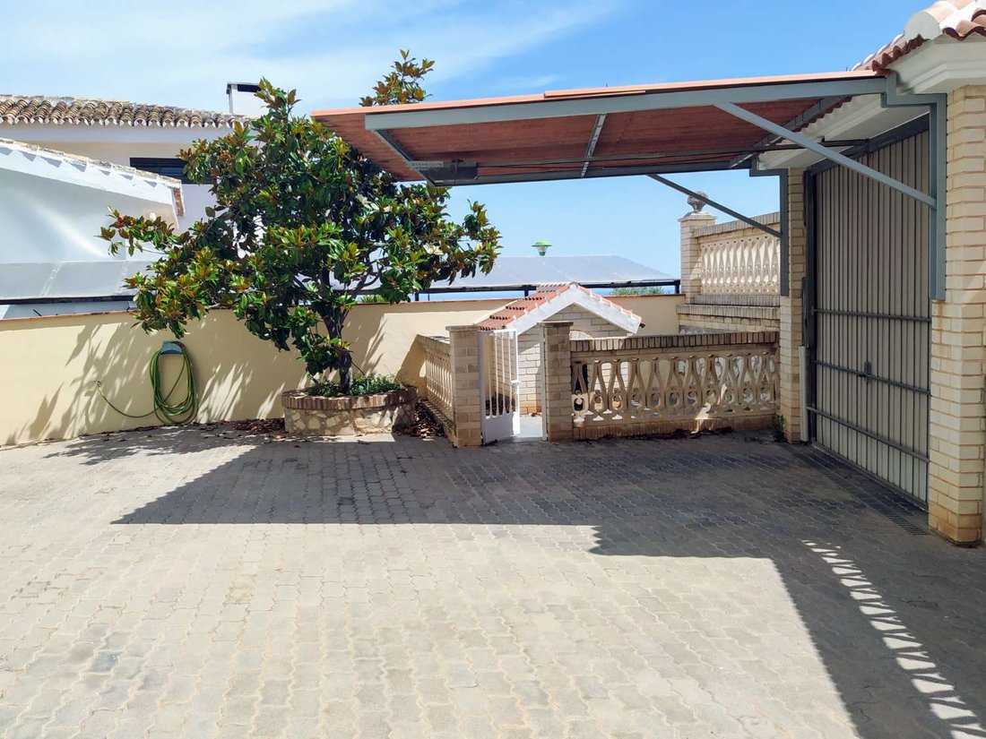 Chalet in Este, Malaga, Spain 2 - 12922240