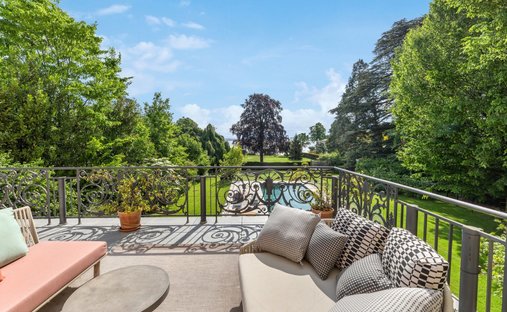 Castle for Sale in Versoix, Genève, Switzerland