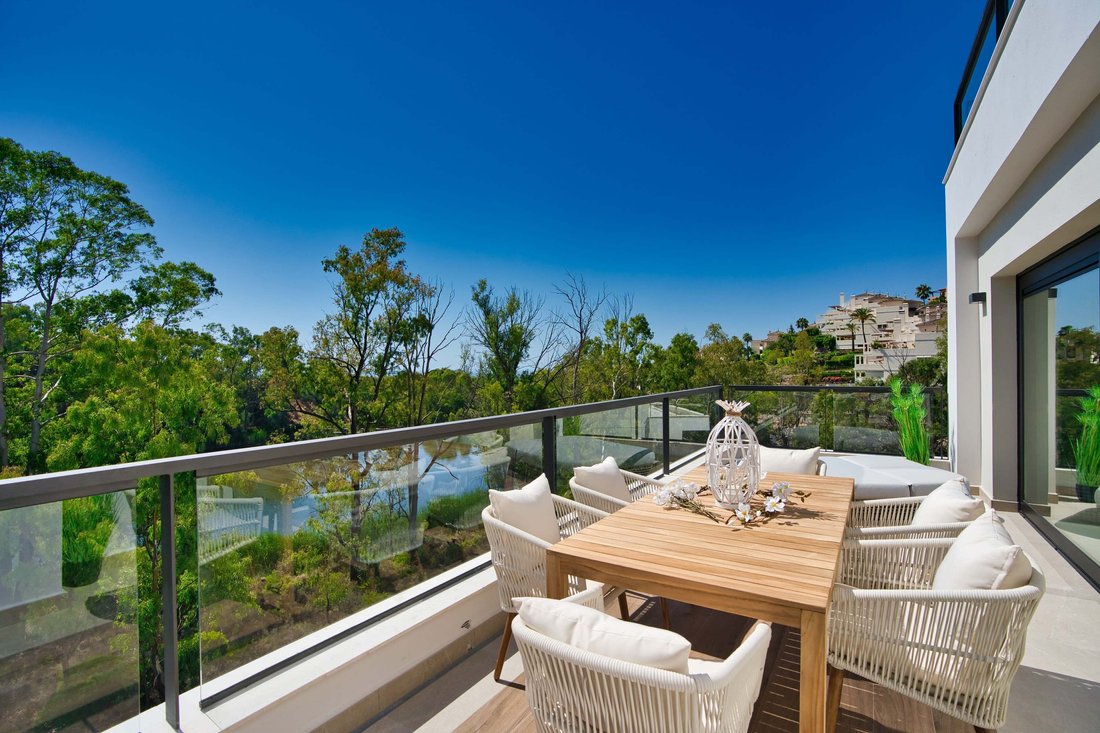 Apartment in Marbella, Andalusia, Spain 2 - 12921351