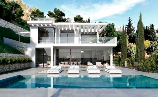 Villa in Fuengirola, Andalusia, Spain 1