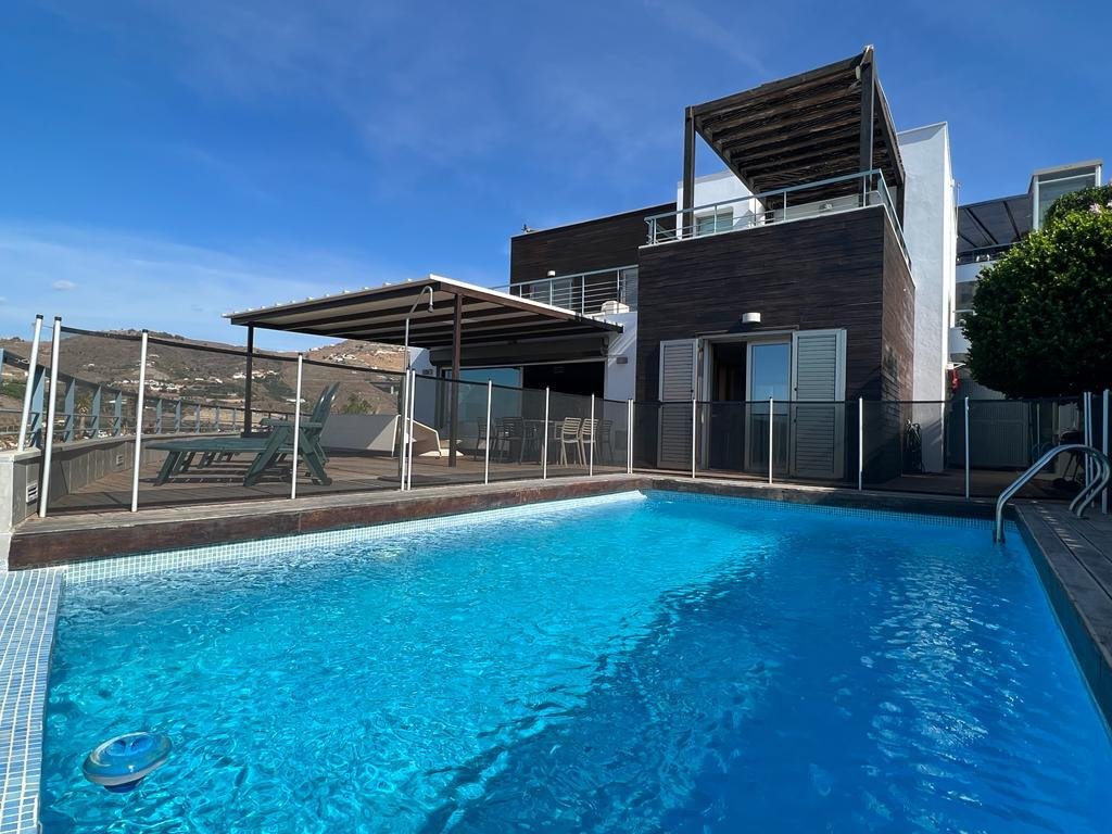 Almuñécar Villa In Almuñécar, Andalusia, Spain For Sale (12922097)