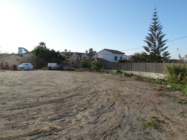 Land in Alhaurin de la Torre, Andalusia, Spain 1 - 12922400