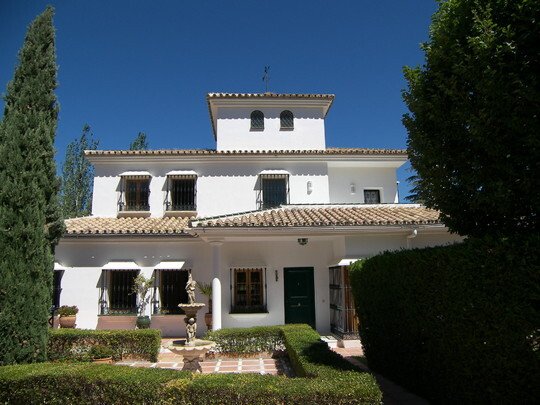 Villa in Alhaurin de la Torre, Andalusia, Spain 2 - 12922025