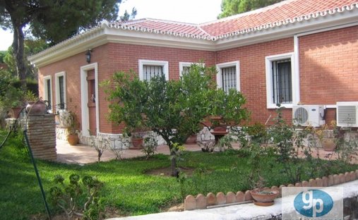 Villa in Alhaurin de la Torre, Andalusia, Spain 1