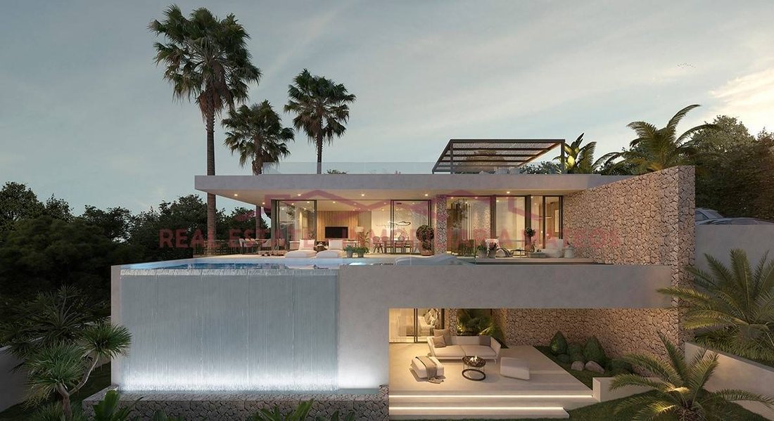Villa in Nueva Andalucia, Marbella, Spain 2 - 12921414