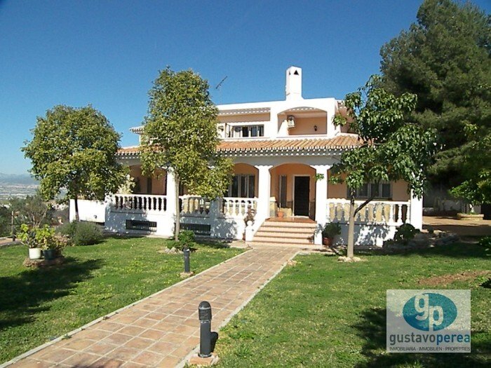 Villa in Alhaurin de la Torre, Andalusia, Spain 2 - 12922050