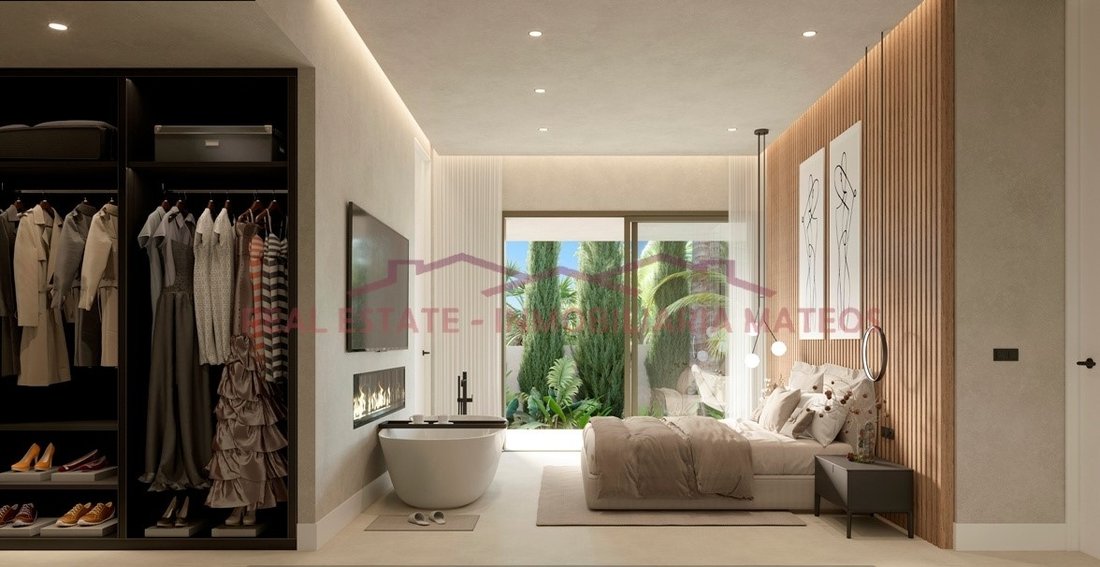 Villa in Nueva Andalucia, Marbella, Spain 4 - 12921414