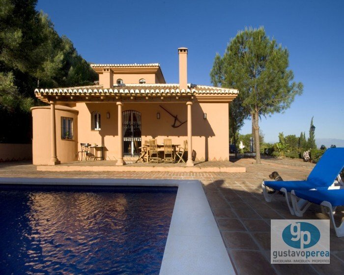 Villa in Alhaurin de la Torre, Andalusia, Spain 4 - 12922111