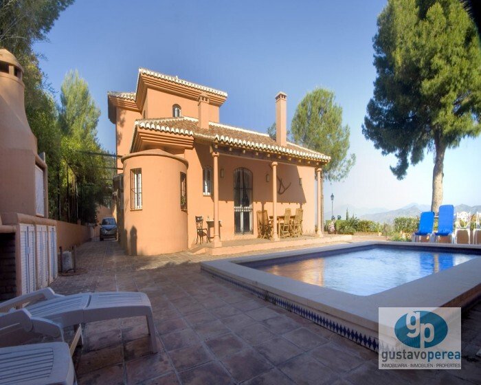 Villa in Alhaurin de la Torre, Andalusia, Spain 3 - 12922111