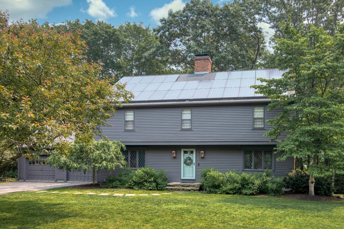 Ed Waters Custom Built Colonial In In Westborough, Massachusetts